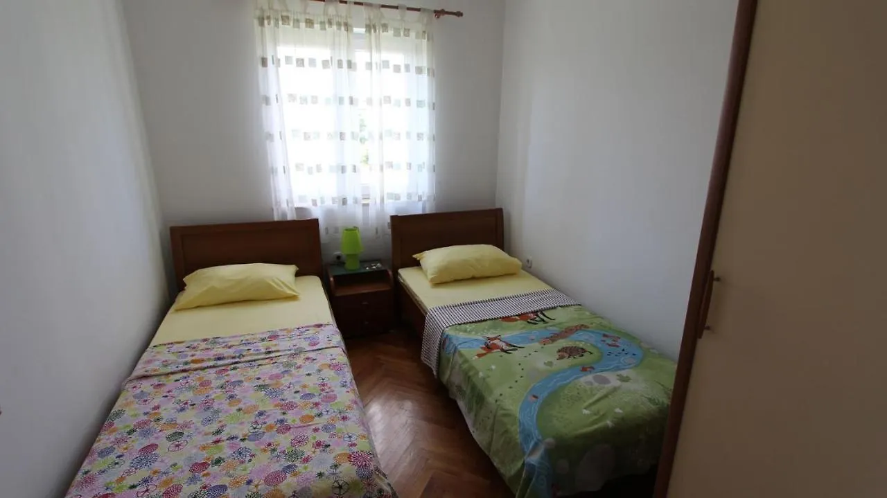 Apartment Kukolj Vantacici