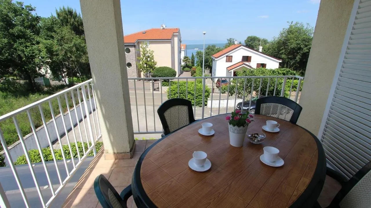 Apartment Kukolj Vantacici 0*,  Croatia