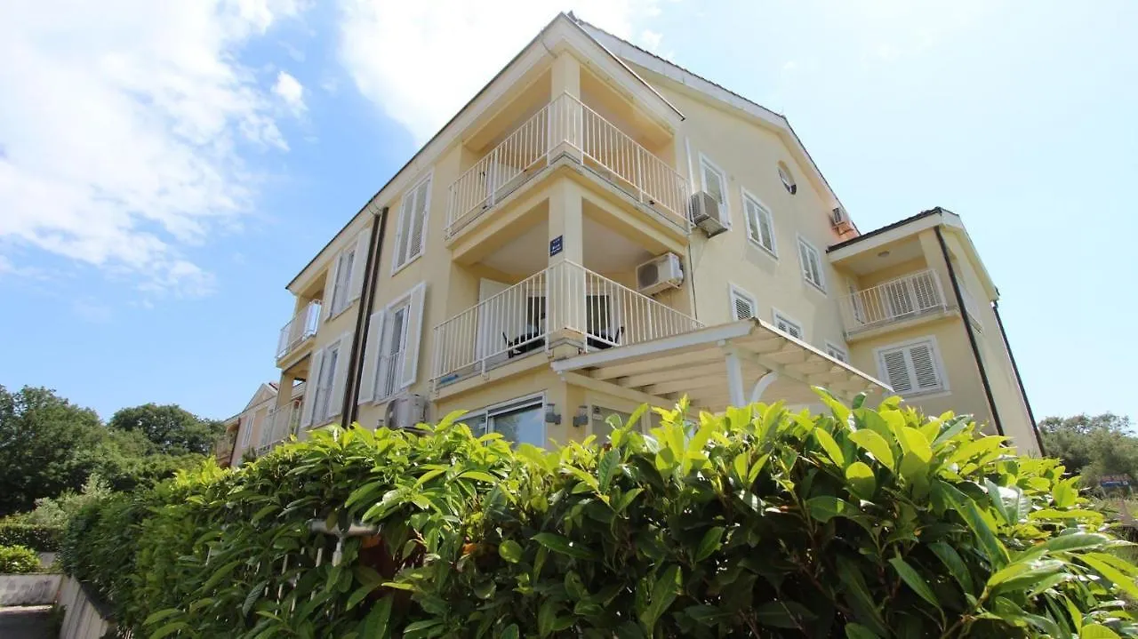 Apartment Kukolj Vantacici Croatia