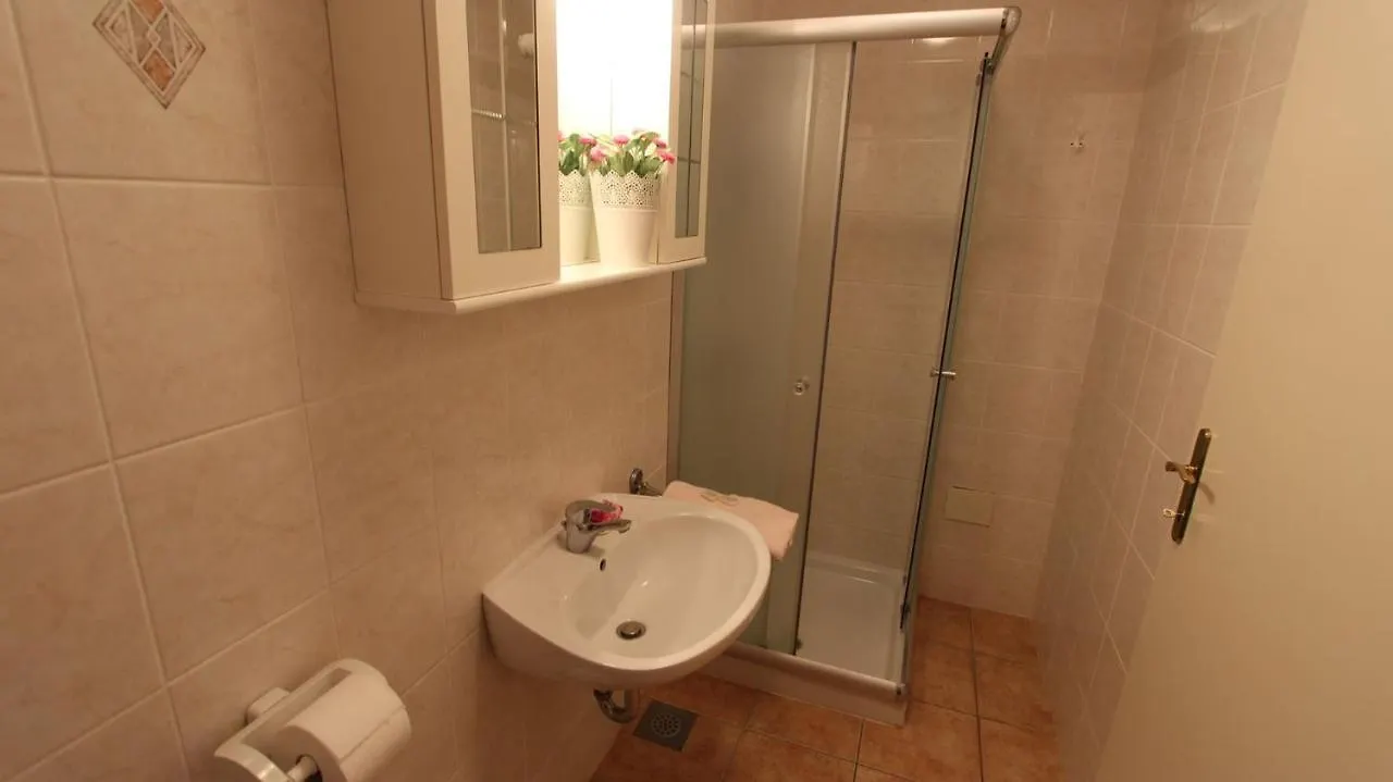 Apartment Kukolj Vantacici